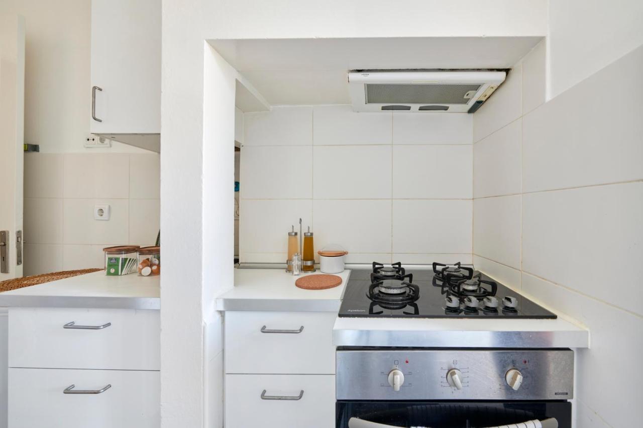 Quiet And Central 2Br Apt, By Timecooler Лиссабон Экстерьер фото