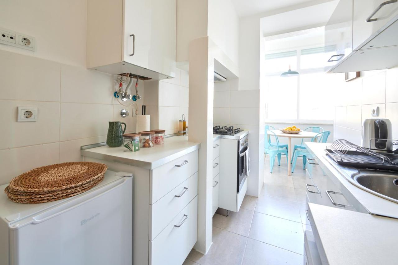 Quiet And Central 2Br Apt, By Timecooler Лиссабон Экстерьер фото