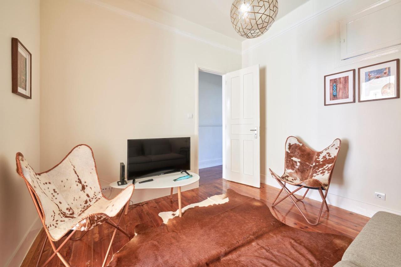 Quiet And Central 2Br Apt, By Timecooler Лиссабон Экстерьер фото